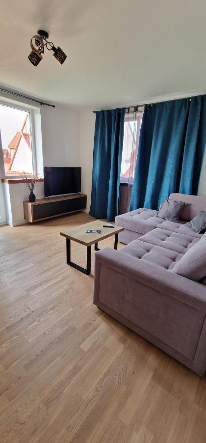 Central Apartment With City View Брашов Екстериор снимка